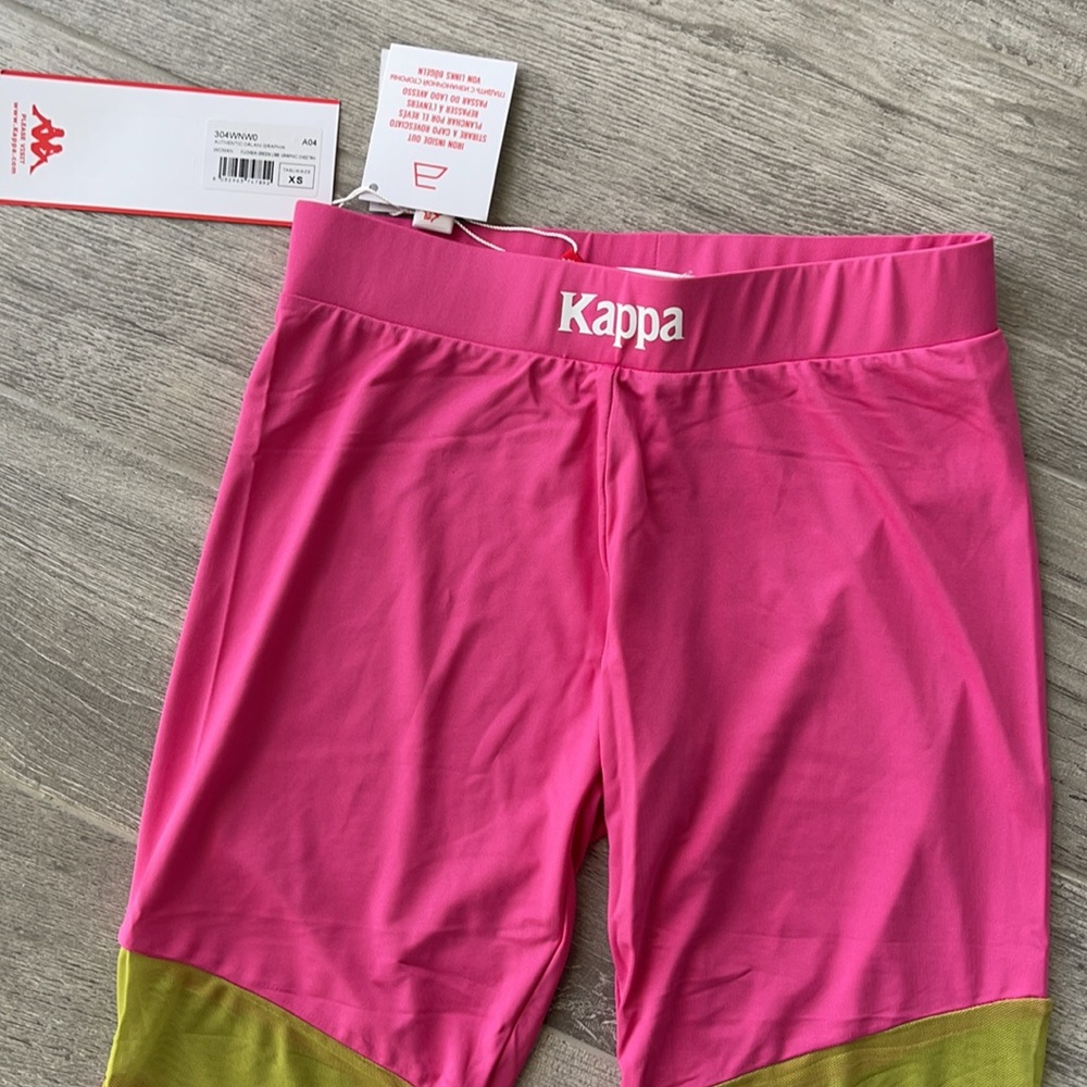 Authentic DELANI GRAPHIK Cheetah Leggings - Picture 8 of 12